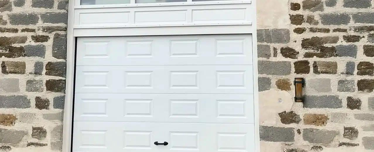 Pose de portes de garage - Illumin'Alu - Aubagne et sa région